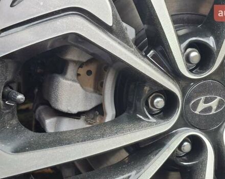 Белый Хендай Санта Фе, объемом двигателя 2.2 л и пробегом 107 тыс. км за 30999 $, фото 107 на Automoto.ua