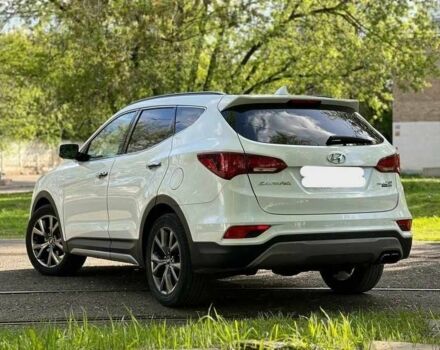 Белый Хендай Санта Фе, объемом двигателя 2 л и пробегом 92 тыс. км за 16500 $, фото 4 на Automoto.ua