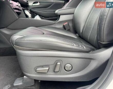 Білий Хендай Санта Фе, об'ємом двигуна 2 л та пробігом 154 тис. км за 26900 $, фото 18 на Automoto.ua