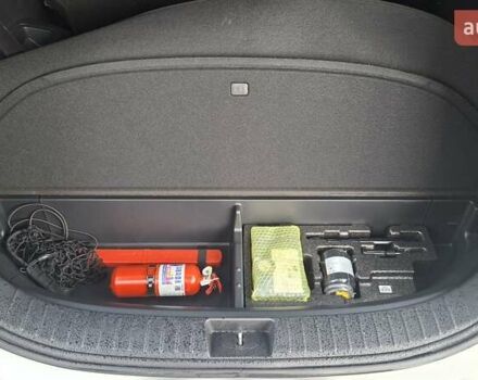 Белый Хендай Санта Фе, объемом двигателя 2.2 л и пробегом 107 тыс. км за 30999 $, фото 87 на Automoto.ua