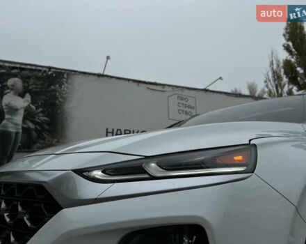 Білий Хендай Санта Фе, об'ємом двигуна 2 л та пробігом 94 тис. км за 22900 $, фото 53 на Automoto.ua