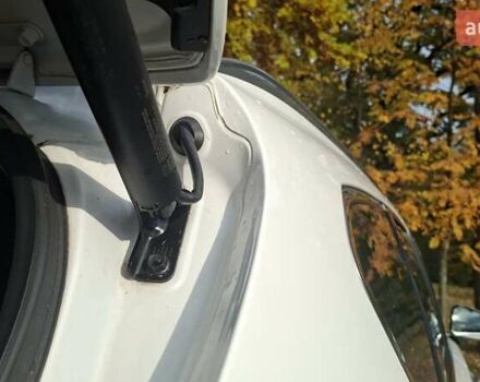 Белый Хендай Санта Фе, объемом двигателя 2.2 л и пробегом 107 тыс. км за 30999 $, фото 86 на Automoto.ua