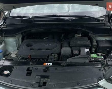 Білий Хендай Санта Фе, об'ємом двигуна 2.36 л та пробігом 69 тис. км за 22000 $, фото 14 на Automoto.ua