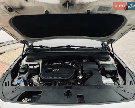 Білий Хендай Санта Фе, об'ємом двигуна 2 л та пробігом 94 тис. км за 22900 $, фото 51 на Automoto.ua