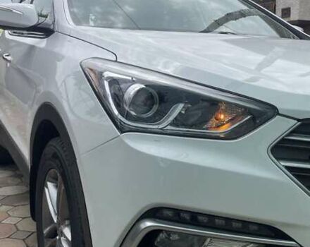 Білий Хендай Санта Фе, об'ємом двигуна 2.36 л та пробігом 69 тис. км за 22000 $, фото 7 на Automoto.ua