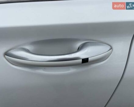 Белый Хендай Санта Фе, объемом двигателя 2.2 л и пробегом 194 тыс. км за 26800 $, фото 11 на Automoto.ua