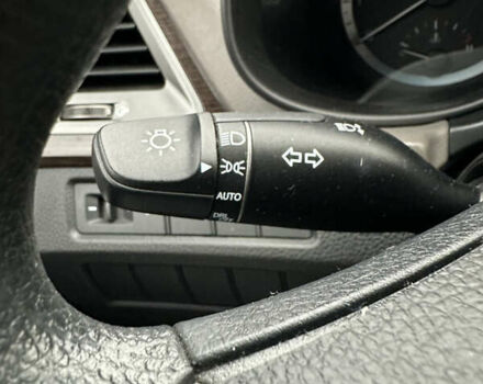 Білий Хендай Санта Фе, об'ємом двигуна 2.36 л та пробігом 98 тис. км за 14800 $, фото 19 на Automoto.ua