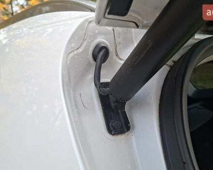 Белый Хендай Санта Фе, объемом двигателя 2.2 л и пробегом 107 тыс. км за 30999 $, фото 85 на Automoto.ua