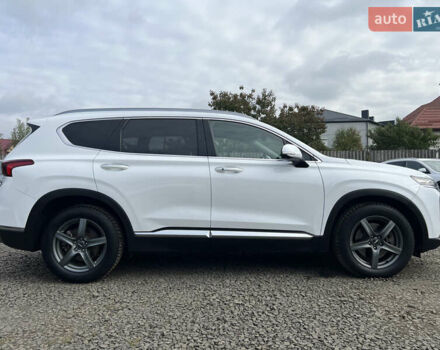 Белый Хендай Санта Фе, объемом двигателя 2.2 л и пробегом 169 тыс. км за 31034 $, фото 8 на Automoto.ua