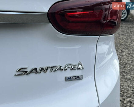Белый Хендай Санта Фе, объемом двигателя 2.2 л и пробегом 169 тыс. км за 31034 $, фото 21 на Automoto.ua