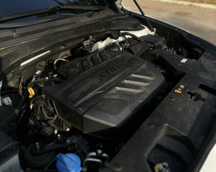 Білий Хендай Санта Фе, об'ємом двигуна 2 л та пробігом 210 тис. км за 23600 $, фото 27 на Automoto.ua