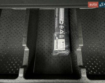 Белый Хендай Санта Фе, объемом двигателя 2.2 л и пробегом 169 тыс. км за 29887 $, фото 44 на Automoto.ua