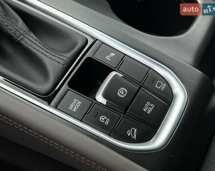 Белый Хендай Санта Фе, объемом двигателя 2.2 л и пробегом 169 тыс. км за 31034 $, фото 61 на Automoto.ua