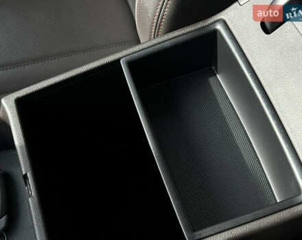 Белый Хендай Санта Фе, объемом двигателя 2.2 л и пробегом 169 тыс. км за 31034 $, фото 62 на Automoto.ua