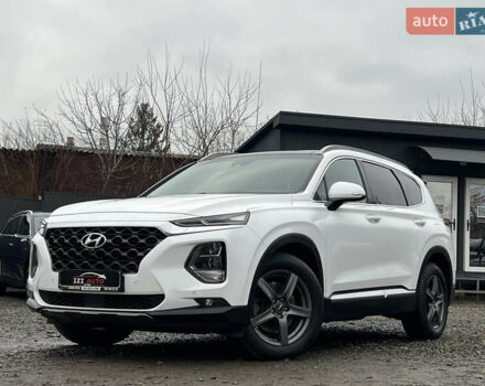 Белый Хендай Санта Фе, объемом двигателя 2.2 л и пробегом 169 тыс. км за 29887 $, фото 3 на Automoto.ua