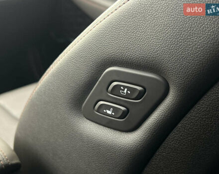 Белый Хендай Санта Фе, объемом двигателя 2.2 л и пробегом 169 тыс. км за 31034 $, фото 48 на Automoto.ua