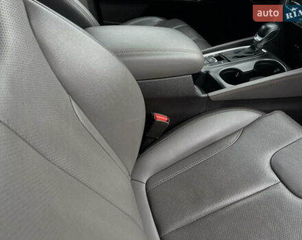 Белый Хендай Санта Фе, объемом двигателя 2.2 л и пробегом 169 тыс. км за 31034 $, фото 47 на Automoto.ua