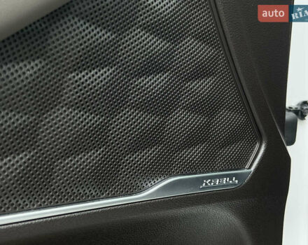 Белый Хендай Санта Фе, объемом двигателя 2.2 л и пробегом 169 тыс. км за 31034 $, фото 66 на Automoto.ua