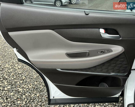 Белый Хендай Санта Фе, объемом двигателя 2.2 л и пробегом 169 тыс. км за 29887 $, фото 38 на Automoto.ua