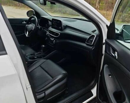 Белый Хендай Санта Фе, объемом двигателя 2 л и пробегом 82 тыс. км за 19900 $, фото 10 на Automoto.ua