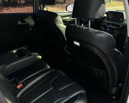 Білий Хендай Санта Фе, об'ємом двигуна 2 л та пробігом 210 тис. км за 23600 $, фото 28 на Automoto.ua