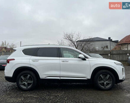 Белый Хендай Санта Фе, объемом двигателя 2.2 л и пробегом 169 тыс. км за 29887 $, фото 8 на Automoto.ua