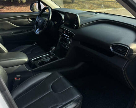 Білий Хендай Санта Фе, об'ємом двигуна 2 л та пробігом 210 тис. км за 23600 $, фото 29 на Automoto.ua