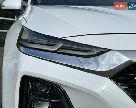 Белый Хендай Санта Фе, объемом двигателя 2.2 л и пробегом 169 тыс. км за 31034 $, фото 13 на Automoto.ua