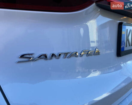 Білий Хендай Санта Фе, об'ємом двигуна 2.2 л та пробігом 140 тис. км за 28300 $, фото 12 на Automoto.ua