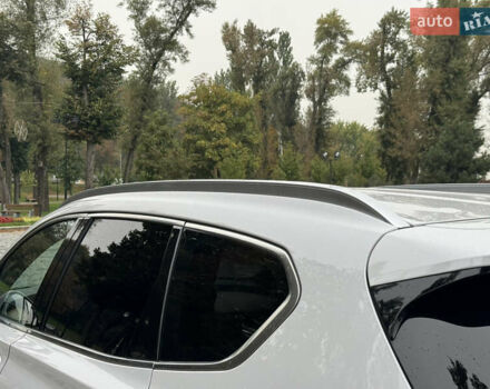 Белый Хендай Санта Фе, объемом двигателя 2.15 л и пробегом 67 тыс. км за 37999 $, фото 27 на Automoto.ua