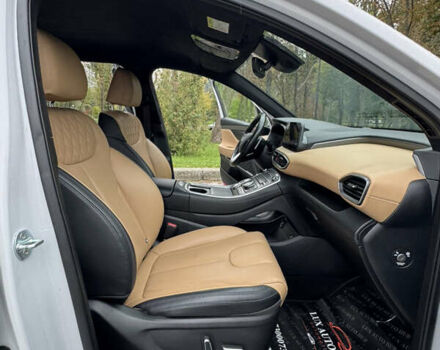 Белый Хендай Санта Фе, объемом двигателя 2.15 л и пробегом 67 тыс. км за 37999 $, фото 60 на Automoto.ua