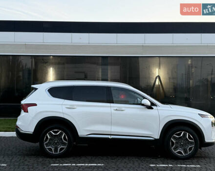 Белый Хендай Санта Фе, объемом двигателя 1.6 л и пробегом 82 тыс. км за 29000 $, фото 4 на Automoto.ua