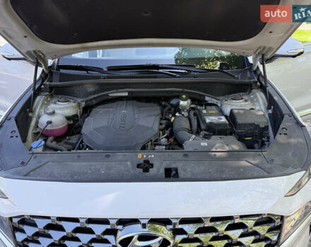 Белый Хендай Санта Фе, объемом двигателя 2.15 л и пробегом 67 тыс. км за 37999 $, фото 131 на Automoto.ua