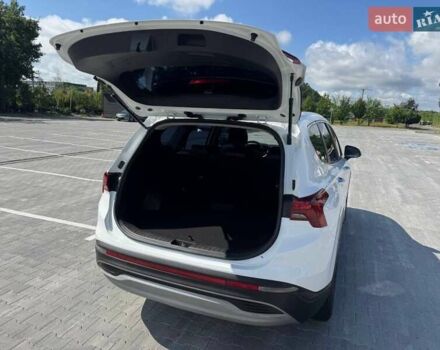 Белый Хендай Санта Фе, объемом двигателя 2.2 л и пробегом 118 тыс. км за 28300 $, фото 7 на Automoto.ua