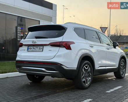 Белый Хендай Санта Фе, объемом двигателя 1.6 л и пробегом 82 тыс. км за 29000 $, фото 5 на Automoto.ua