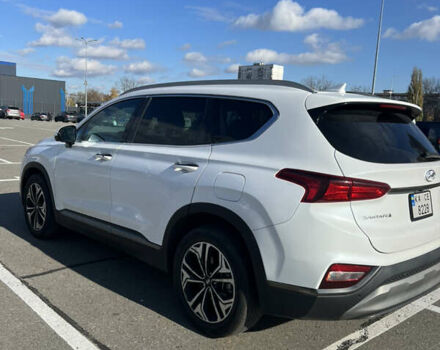 Белый Хендай Санта Фе, объемом двигателя 2 л и пробегом 62 тыс. км за 25000 $, фото 5 на Automoto.ua