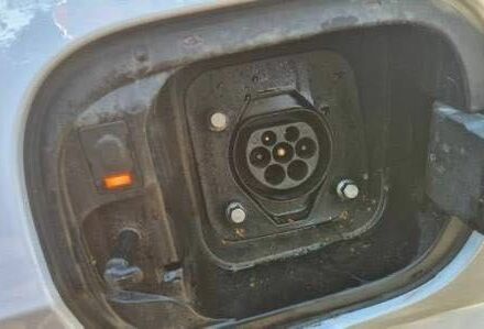 Белый Хендай Санта Фе, объемом двигателя 1.6 л и пробегом 40 тыс. км за 17000 $, фото 17 на Automoto.ua