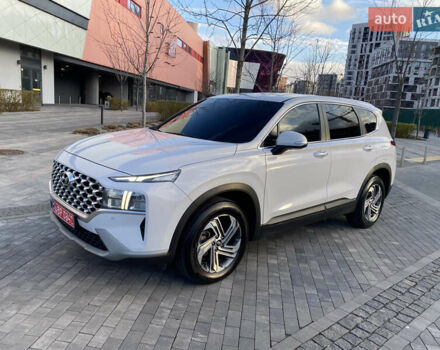 Белый Хендай Санта Фе, объемом двигателя 2.2 л и пробегом 123 тыс. км за 29700 $, фото 18 на Automoto.ua