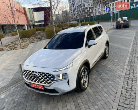 Белый Хендай Санта Фе, объемом двигателя 2.2 л и пробегом 123 тыс. км за 29700 $, фото 2 на Automoto.ua