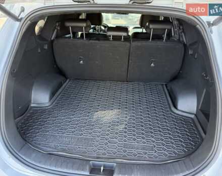 Білий Хендай Санта Фе, об'ємом двигуна 2.15 л та пробігом 100 тис. км за 33999 $, фото 13 на Automoto.ua