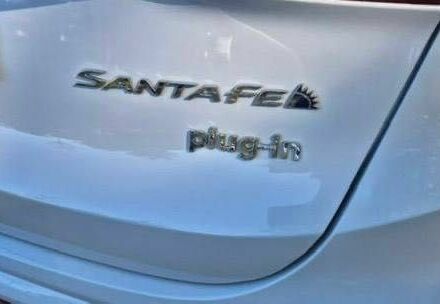 Белый Хендай Санта Фе, объемом двигателя 1.6 л и пробегом 40 тыс. км за 17000 $, фото 5 на Automoto.ua