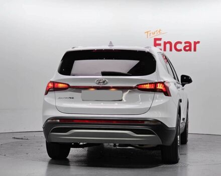 Белый Хендай Санта Фе, объемом двигателя 2.2 л и пробегом 122 тыс. км за 24500 $, фото 3 на Automoto.ua