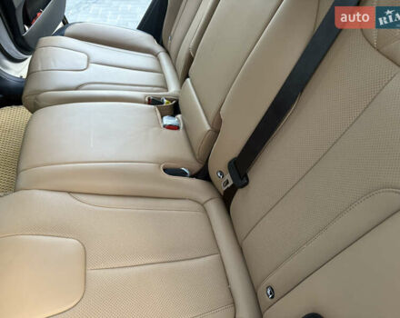 Белый Хендай Санта Фе, объемом двигателя 2.15 л и пробегом 63 тыс. км за 43000 $, фото 17 на Automoto.ua