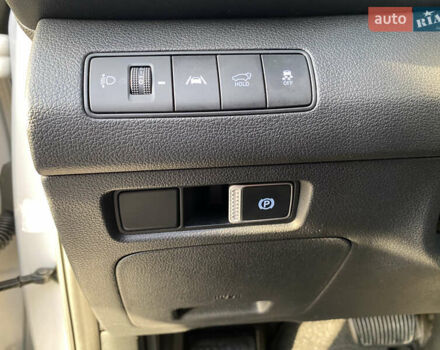 Белый Хендай Санта Фе, объемом двигателя 2.2 л и пробегом 123 тыс. км за 29700 $, фото 69 на Automoto.ua