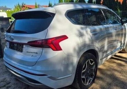 Белый Хендай Санта Фе, объемом двигателя 1.6 л и пробегом 40 тыс. км за 17000 $, фото 4 на Automoto.ua