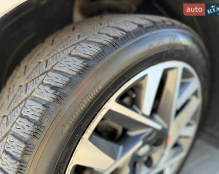 Білий Хендай Санта Фе, об'ємом двигуна 2.15 л та пробігом 100 тис. км за 33999 $, фото 7 на Automoto.ua