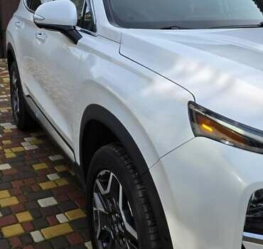 Белый Хендай Санта Фе, объемом двигателя 1.6 л и пробегом 58 тыс. км за 35500 $, фото 2 на Automoto.ua