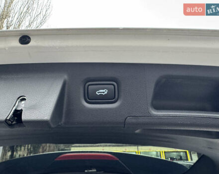 Білий Хендай Санта Фе, об'ємом двигуна 2.2 л та пробігом 96 тис. км за 36500 $, фото 25 на Automoto.ua