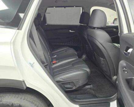 Белый Хендай Санта Фе, объемом двигателя 1.6 л и пробегом 24 тыс. км за 23000 $, фото 9 на Automoto.ua