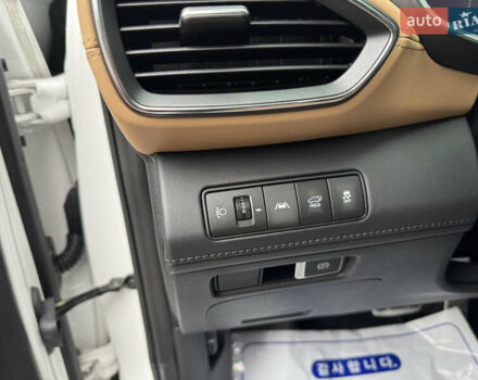 Білий Хендай Санта Фе, об'ємом двигуна 2.2 л та пробігом 96 тис. км за 36500 $, фото 14 на Automoto.ua